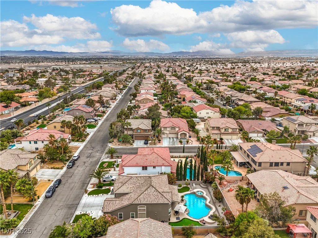 2959 Azure Bay, Las Vegas, NV 89117
