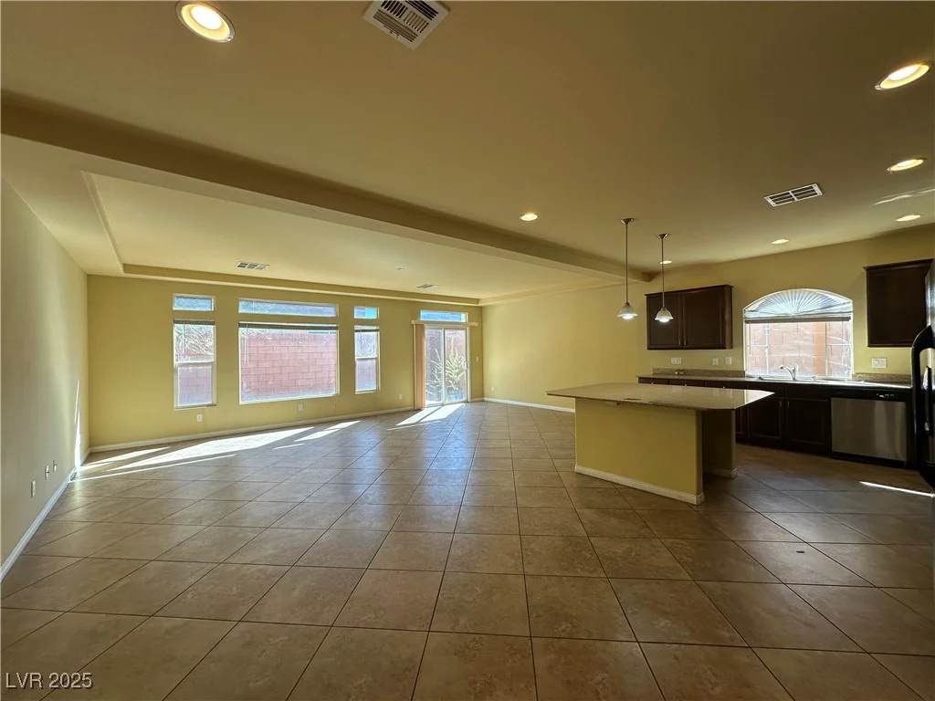 6093 Crown Palms, Las Vegas, NV 89139