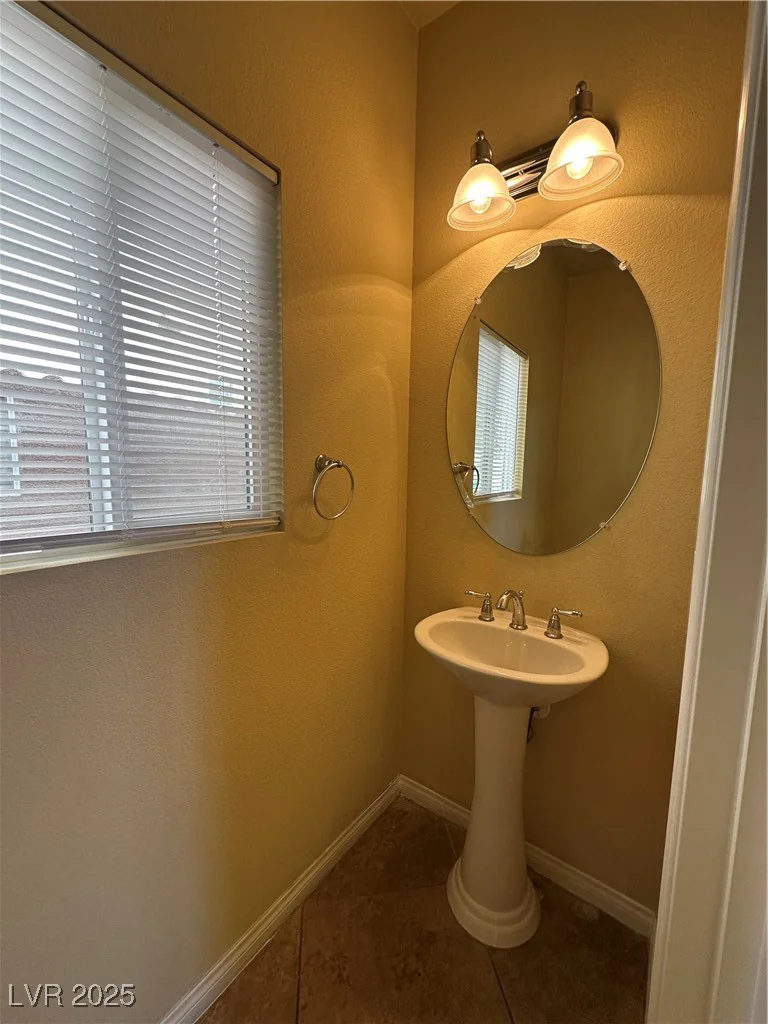 6093 Crown Palms, Las Vegas, NV 89139