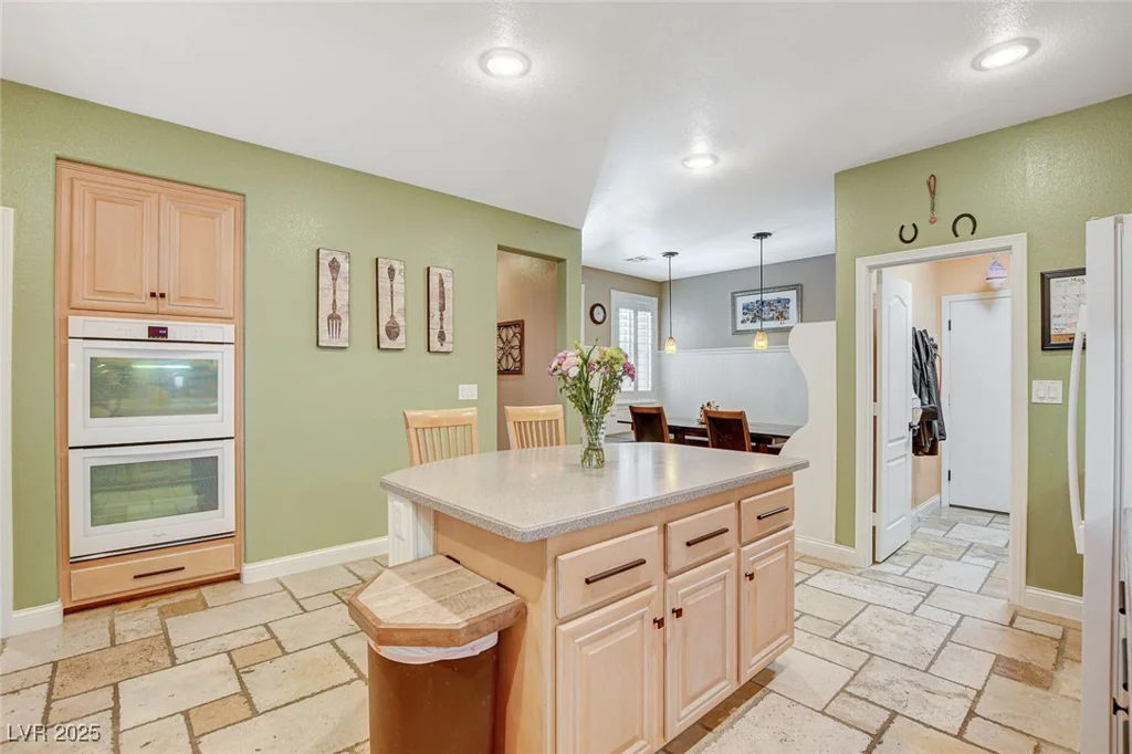 6409 Sea Swallow, North Las Vegas, NV 89084