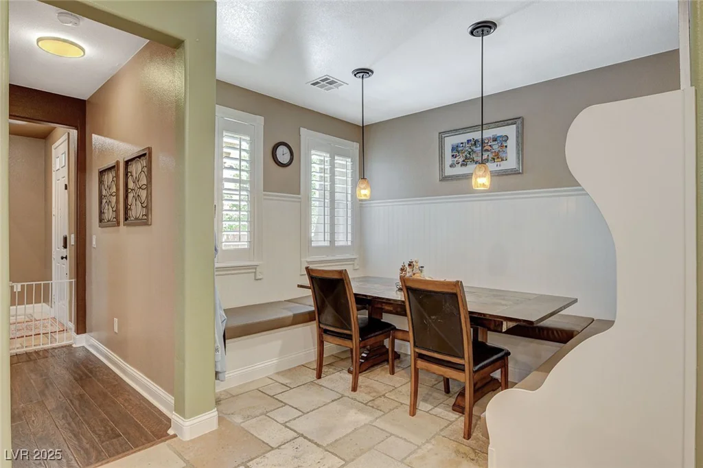 6409 Sea Swallow, North Las Vegas, NV 89084