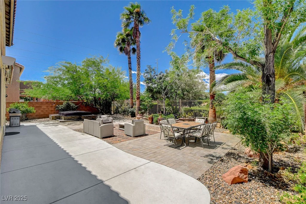 6409 Sea Swallow, North Las Vegas, NV 89084