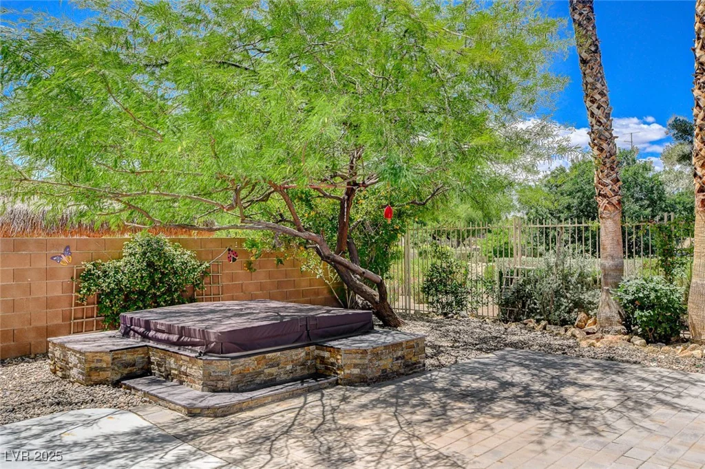 6409 Sea Swallow, North Las Vegas, NV 89084