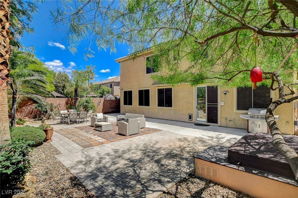 6409 Sea Swallow, North Las Vegas, NV 89084