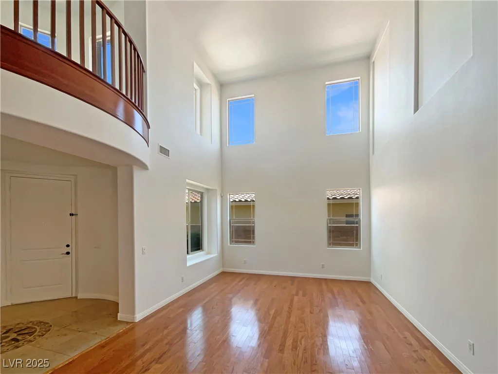 9319 Bronze River, Las Vegas, NV 89149