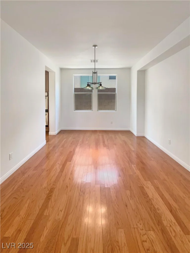 9319 Bronze River, Las Vegas, NV 89149