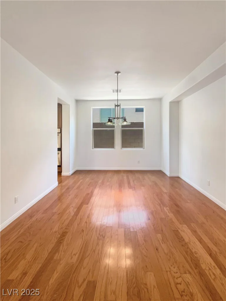 9319 Bronze River, Las Vegas, NV 89149
