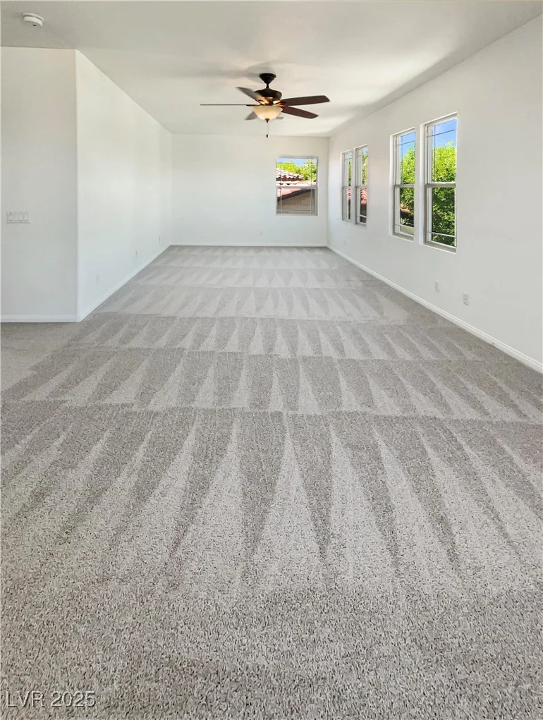9319 Bronze River, Las Vegas, NV 89149