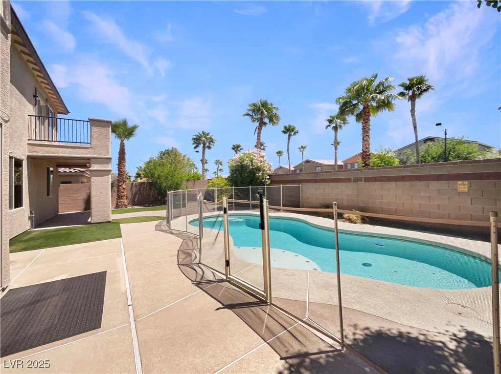 9319 Bronze River, Las Vegas, NV 89149