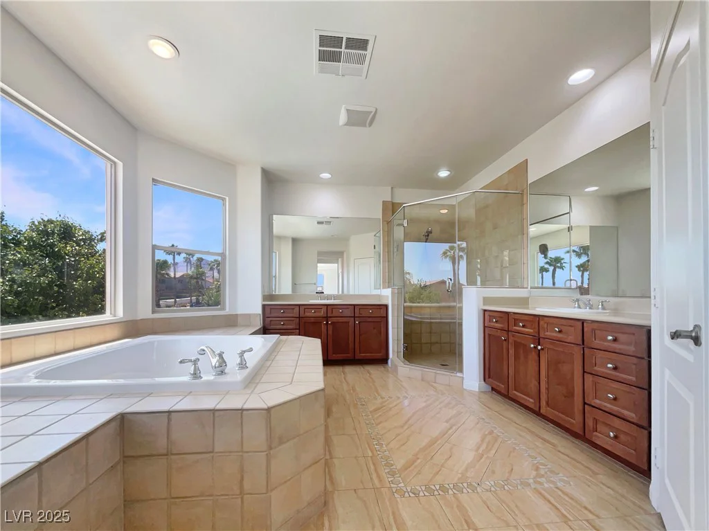 9319 Bronze River, Las Vegas, NV 89149
