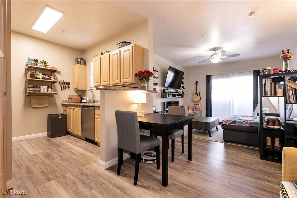 6955 Durango, Las Vegas, NV 89149