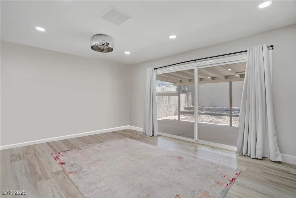 823 Cherry, Henderson, NV 89002