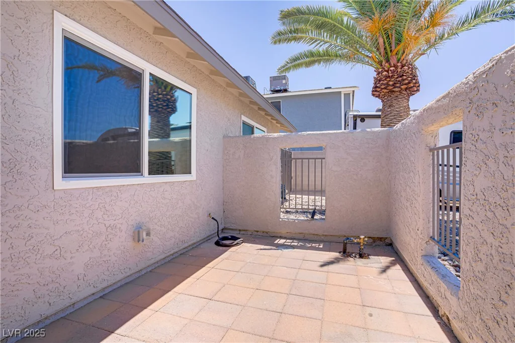 823 Cherry, Henderson, NV 89002