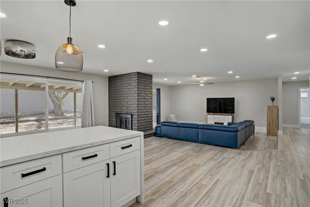 823 Cherry, Henderson, NV 89002