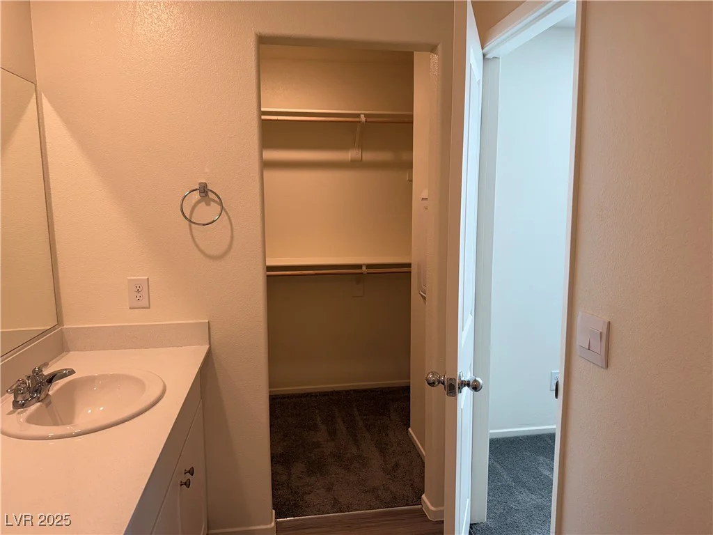 1906 Arietta Vista, Henderson, NV 89044