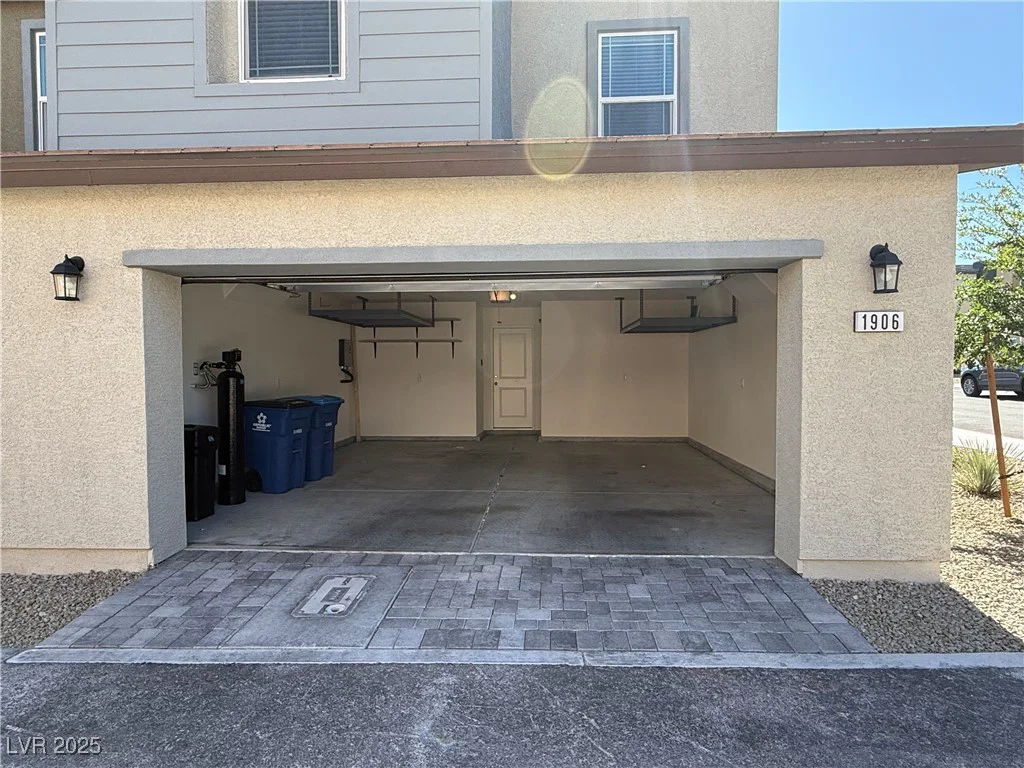 1906 Arietta Vista, Henderson, NV 89044
