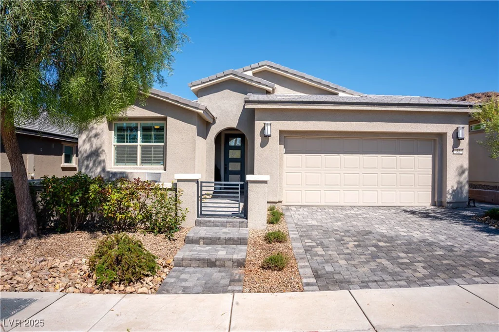 32 Via Del Fiume, Henderson, NV 89011