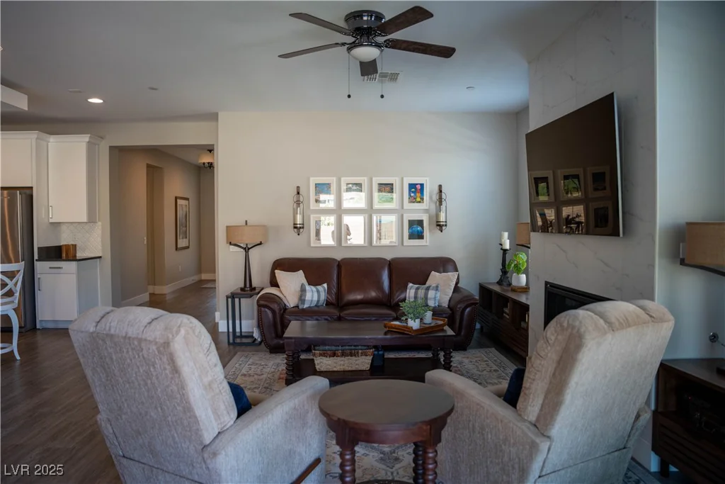 32 Via Del Fiume, Henderson, NV 89011