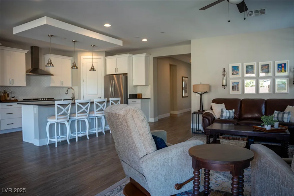 32 Via Del Fiume, Henderson, NV 89011