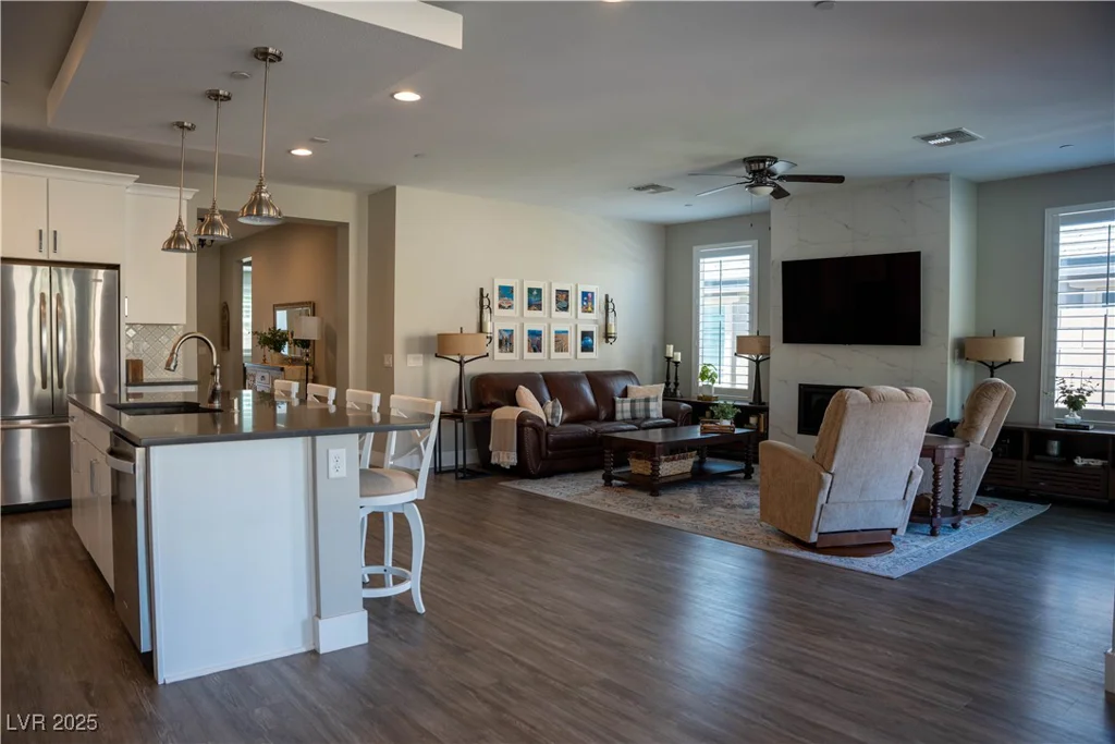32 Via Del Fiume, Henderson, NV 89011