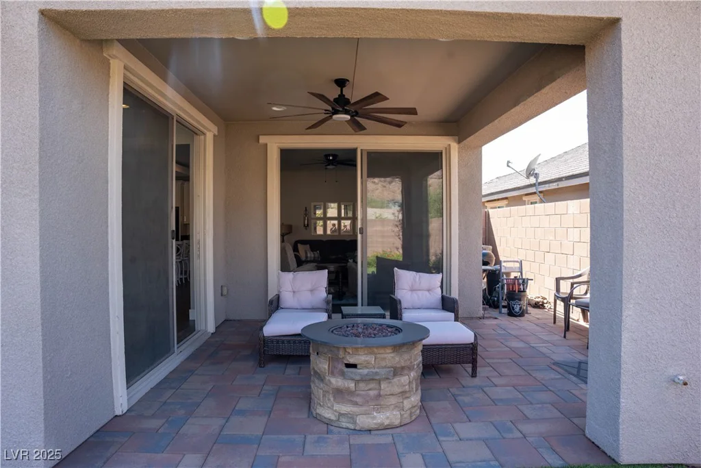 32 Via Del Fiume, Henderson, NV 89011
