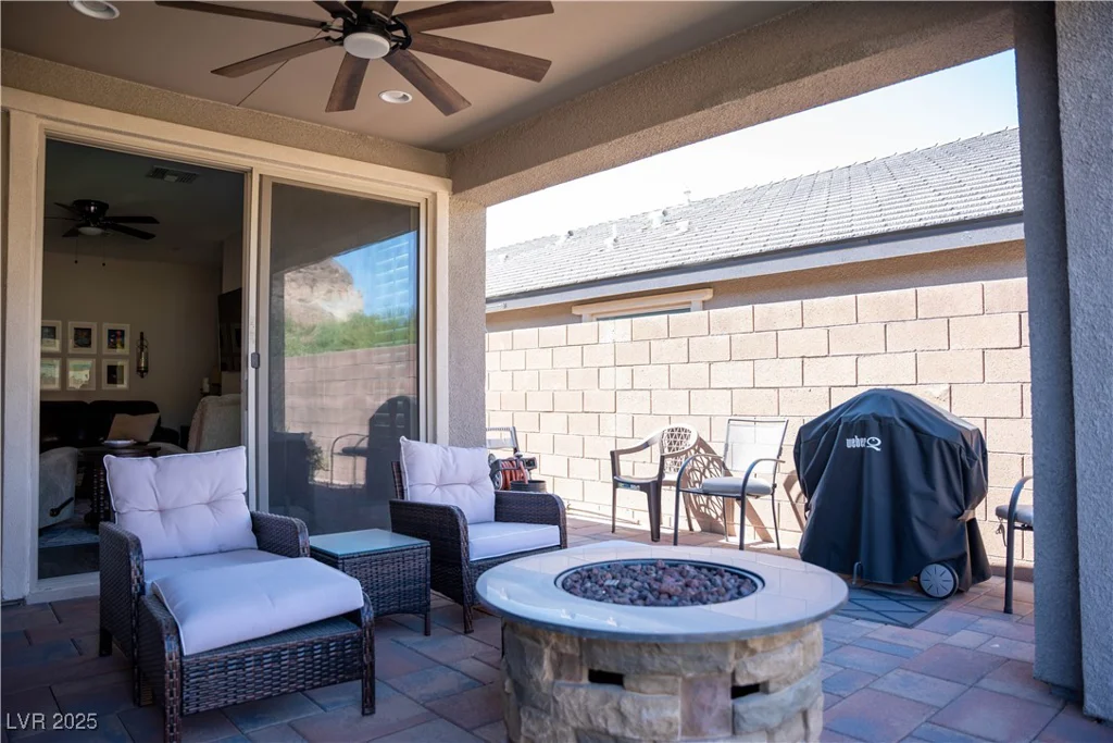 32 Via Del Fiume, Henderson, NV 89011