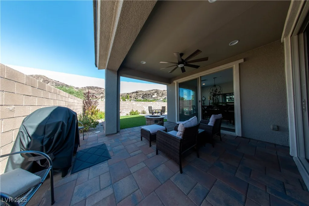 32 Via Del Fiume, Henderson, NV 89011
