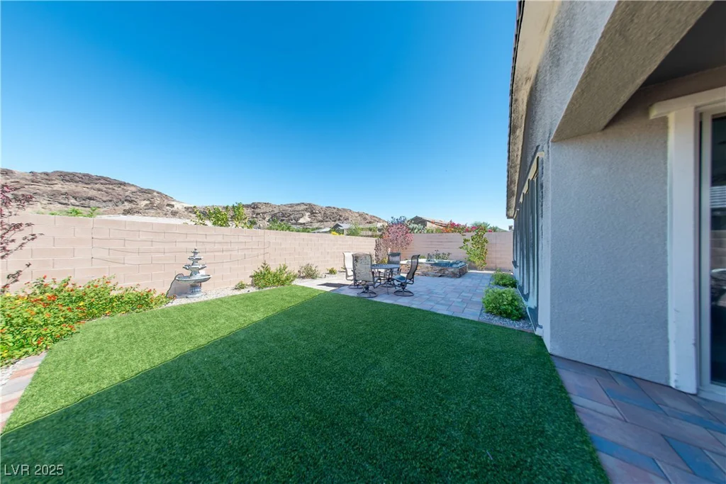 32 Via Del Fiume, Henderson, NV 89011