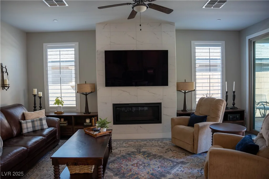 32 Via Del Fiume, Henderson, NV 89011