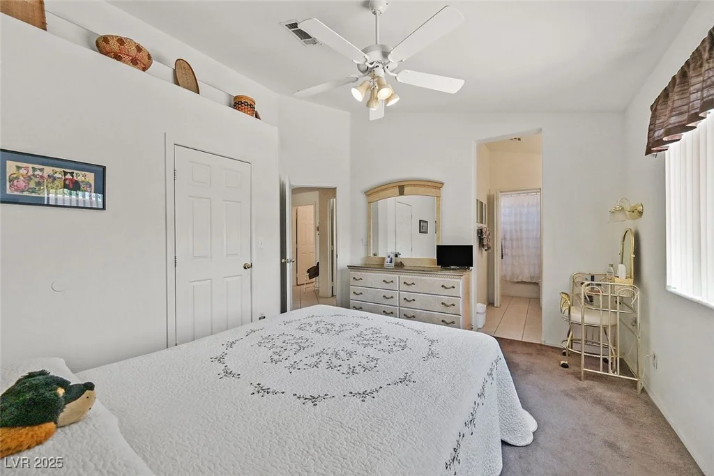 7645 Falconwing, Las Vegas, NV 89131