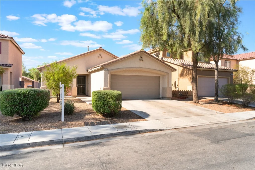 2833 Swanson, North Las Vegas, NV 89086
