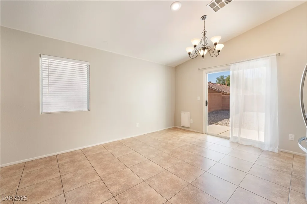 2833 Swanson, North Las Vegas, NV 89086