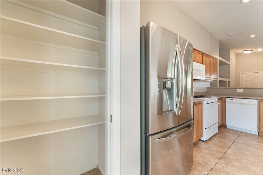 2833 Swanson, North Las Vegas, NV 89086