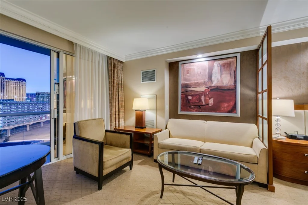 125 HARMON, Las Vegas, NV 89109