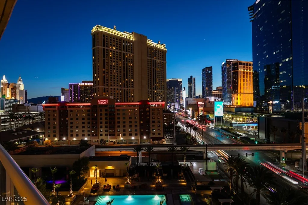 125 HARMON, Las Vegas, NV 89109