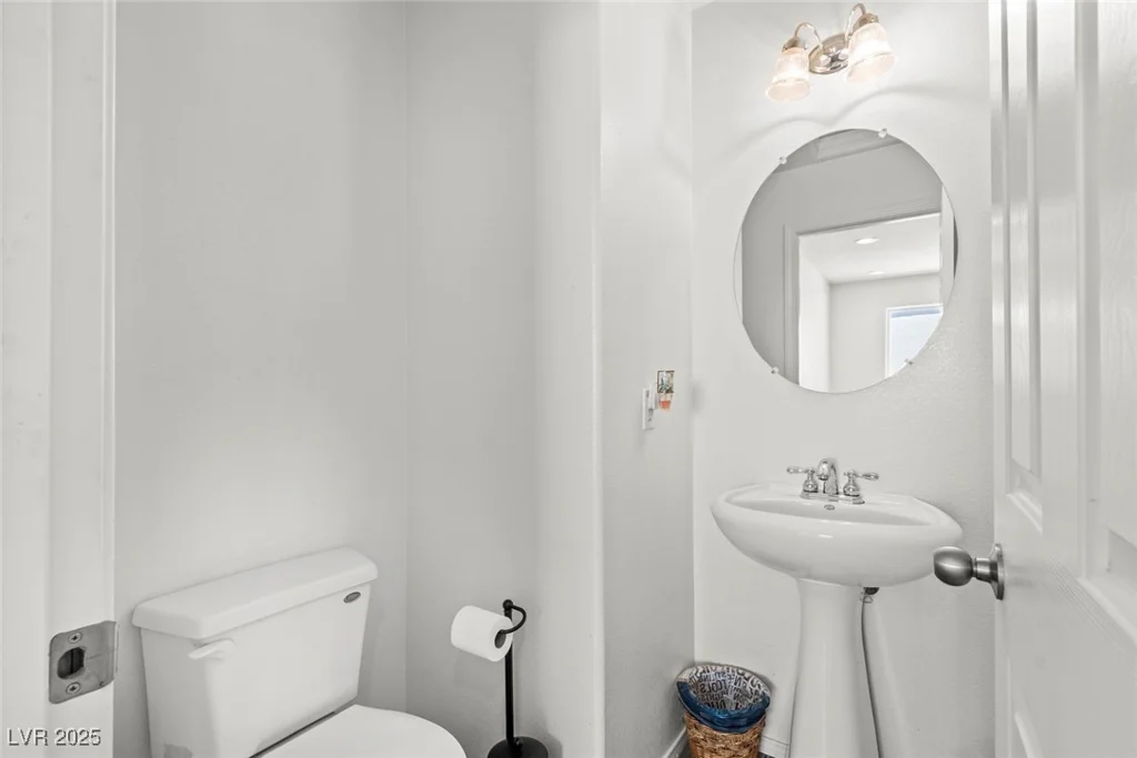 9962 Derby Creek, Las Vegas, NV 89148