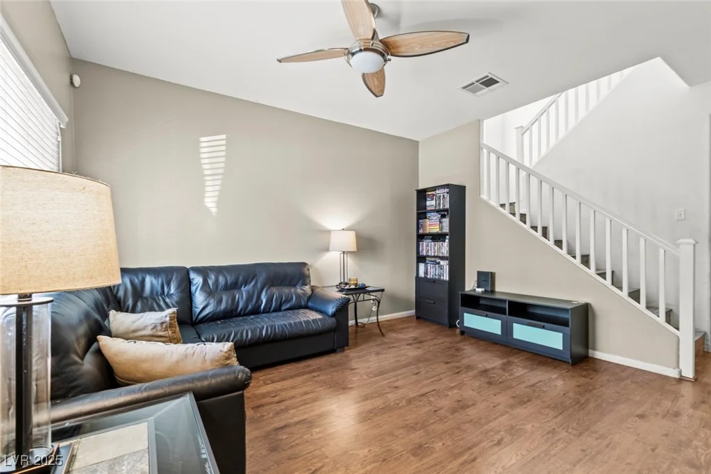 9962 Derby Creek, Las Vegas, NV 89148