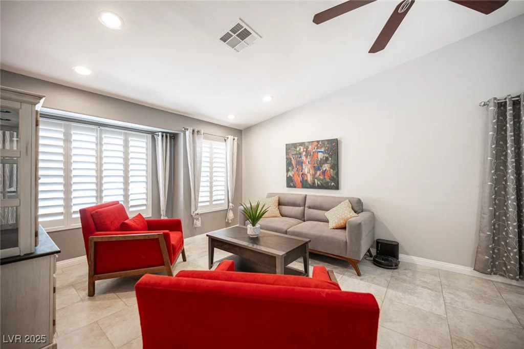 6417 Fisher, Las Vegas, NV 89130