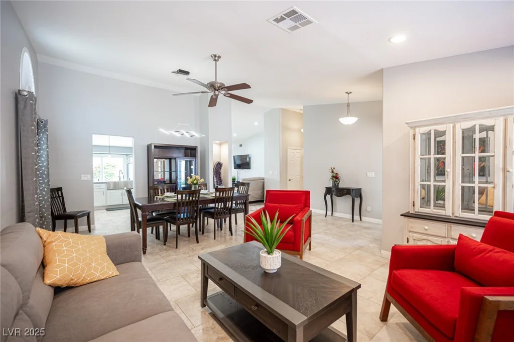 6417 Fisher, Las Vegas, NV 89130