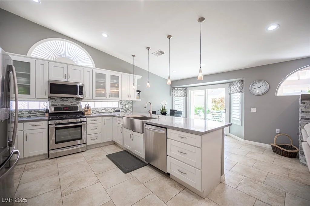6417 Fisher, Las Vegas, NV 89130