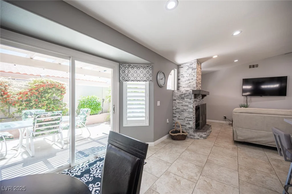 6417 Fisher, Las Vegas, NV 89130