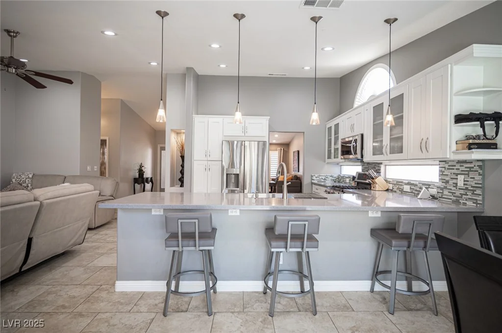 6417 Fisher, Las Vegas, NV 89130