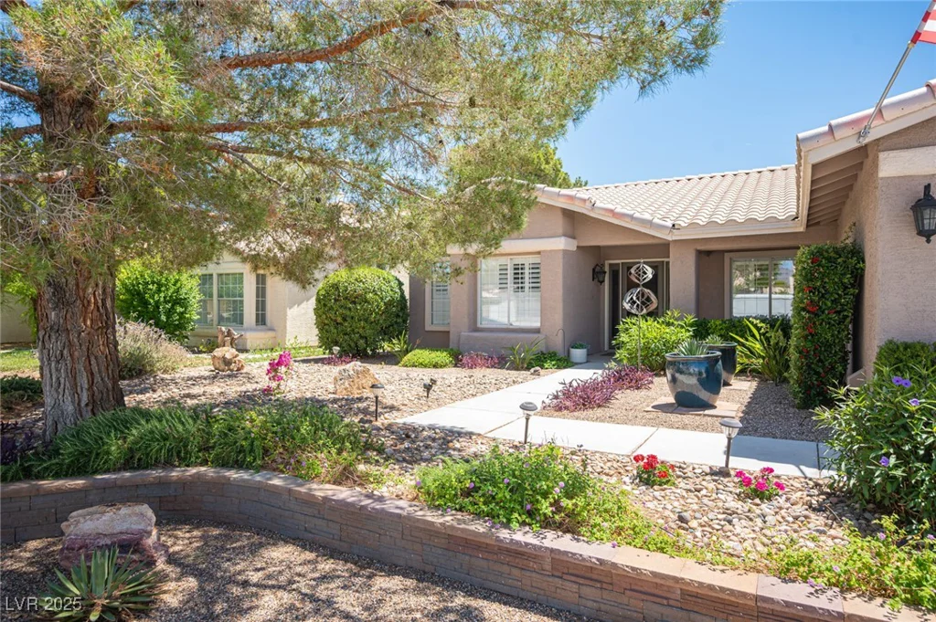 6417 Fisher, Las Vegas, NV 89130