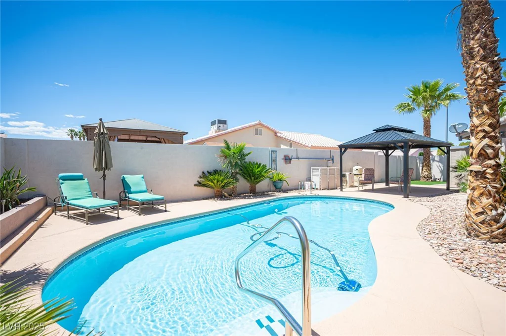 6417 Fisher, Las Vegas, NV 89130