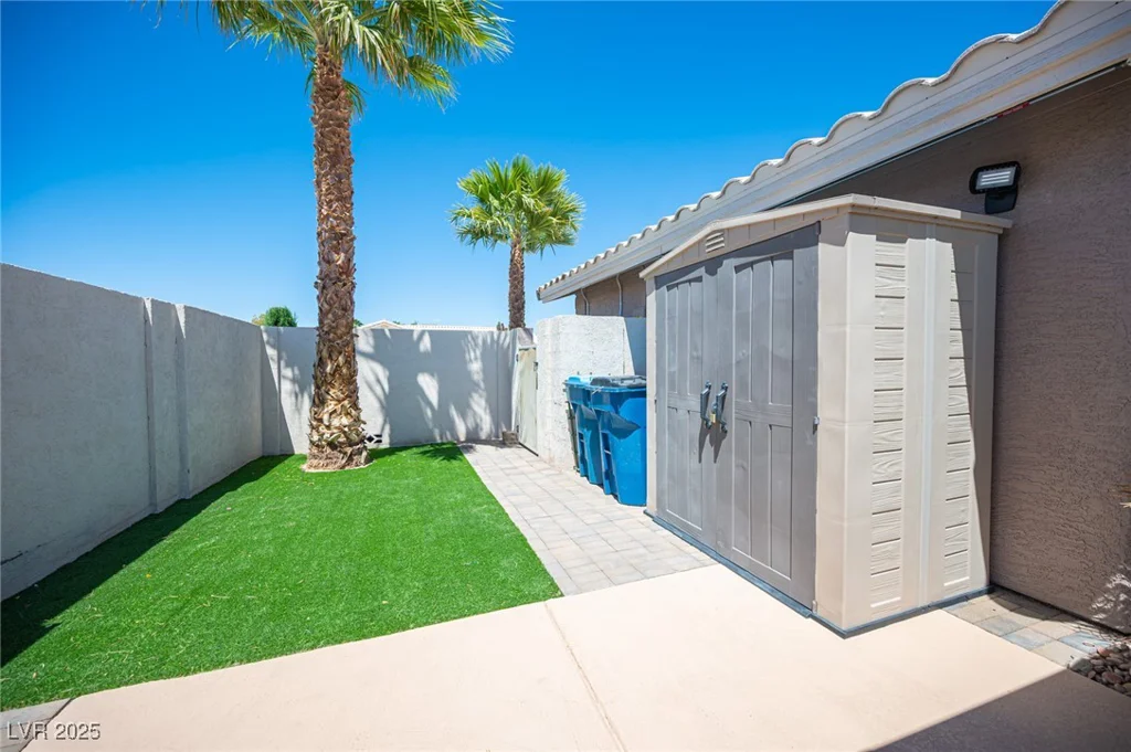 6417 Fisher, Las Vegas, NV 89130