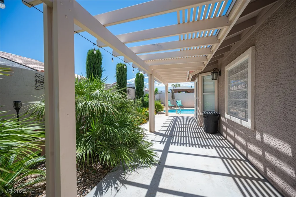 6417 Fisher, Las Vegas, NV 89130