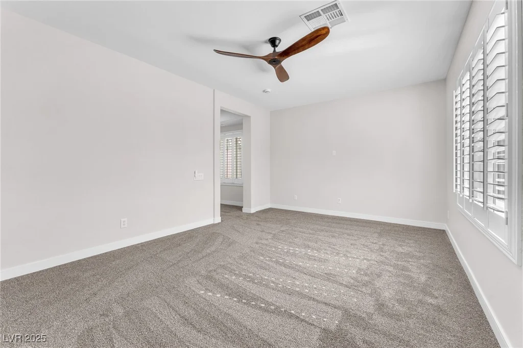 10345 Howling Coyote, Las Vegas, NV 89135