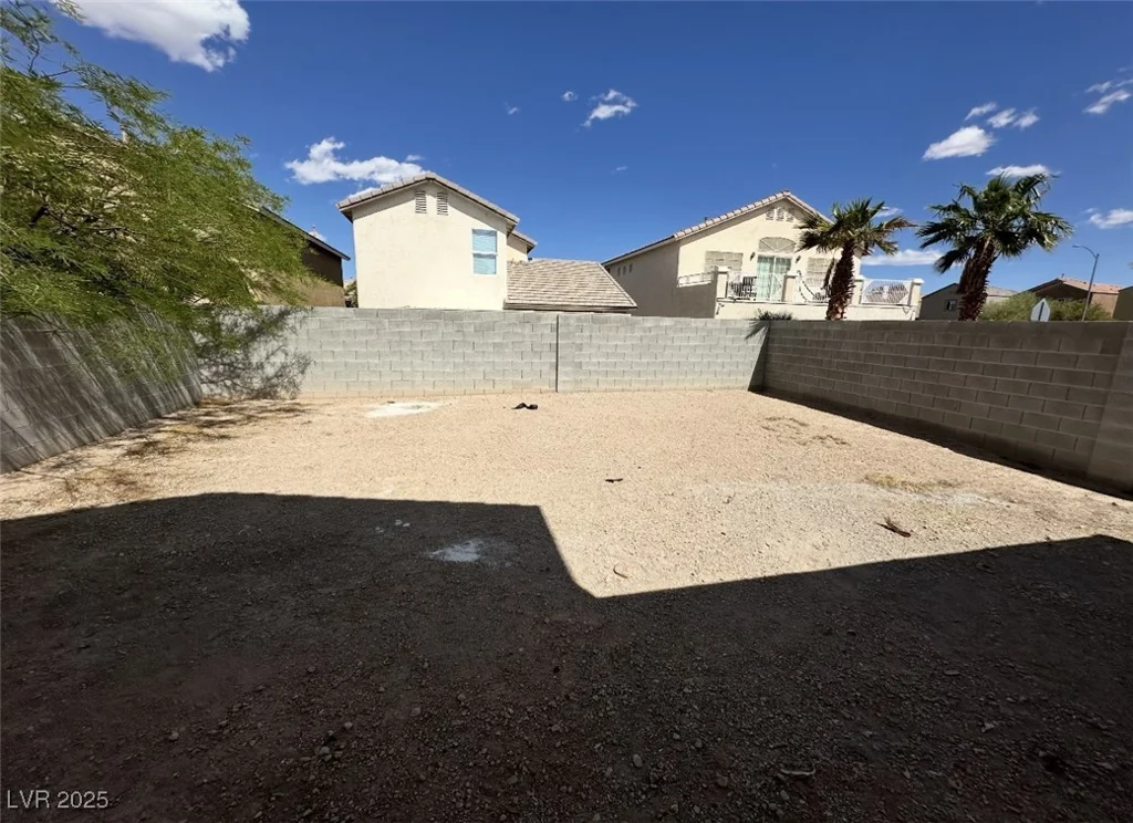 7282 Quarterhorse, Las Vegas, NV 89148