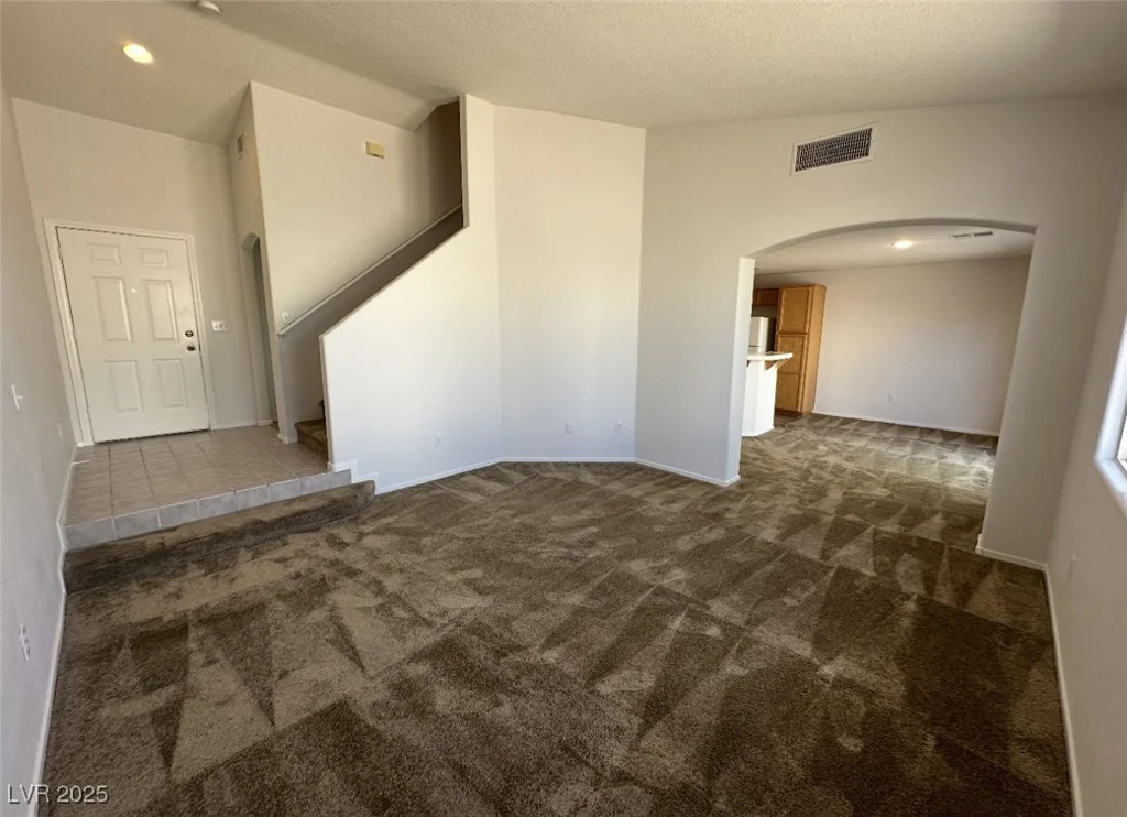 7282 Quarterhorse, Las Vegas, NV 89148