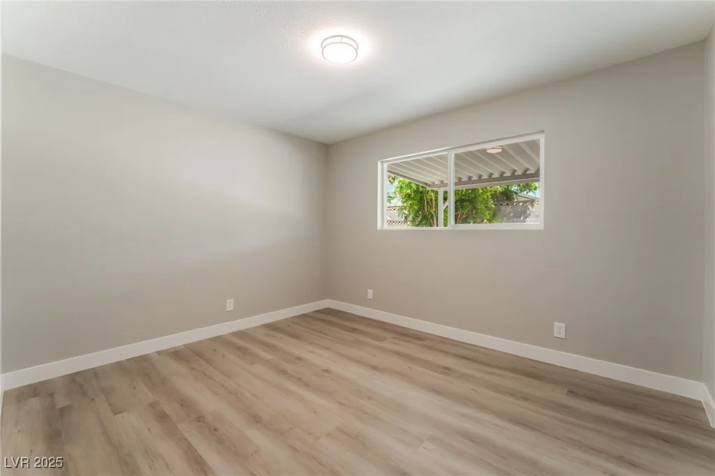 5245 Hillman, Las Vegas, NV 89142